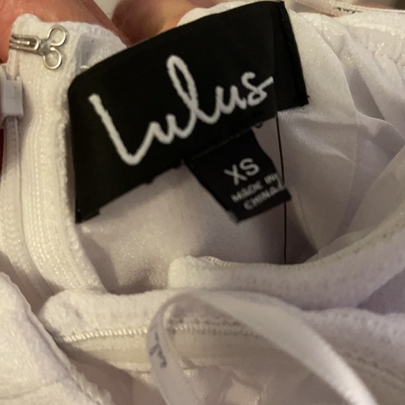 White XS Romper - Picture 3 of 3